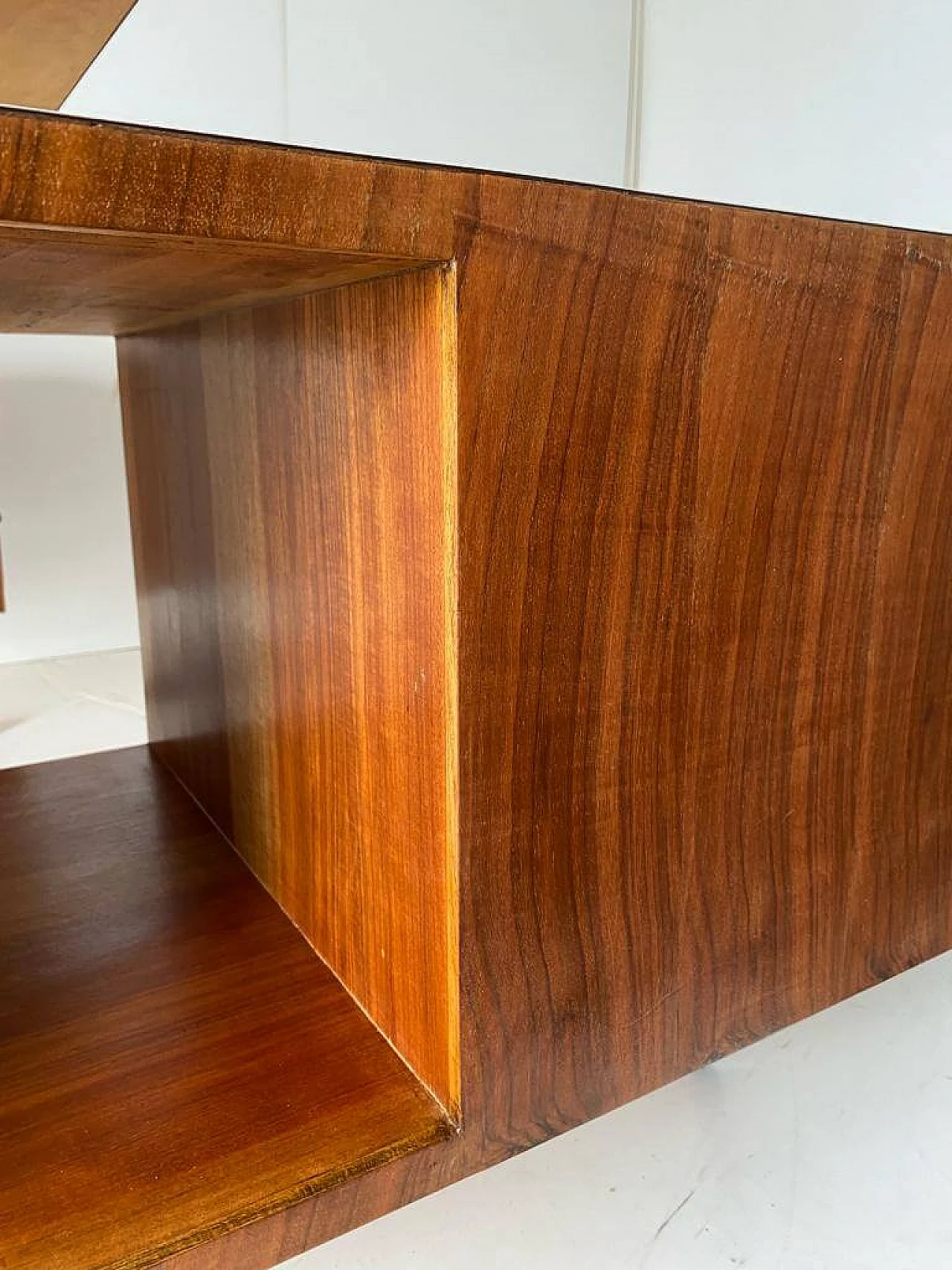 Steel desk with wood veneer and laminate top by Osvaldo Borsani for Tecno, 1960s 16