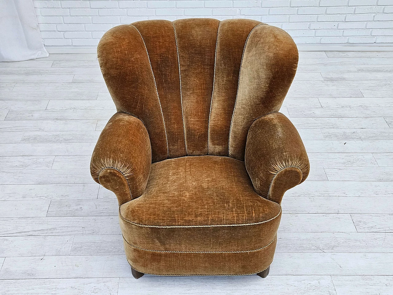 Danish recliner chair in green velvet, 1960s 4