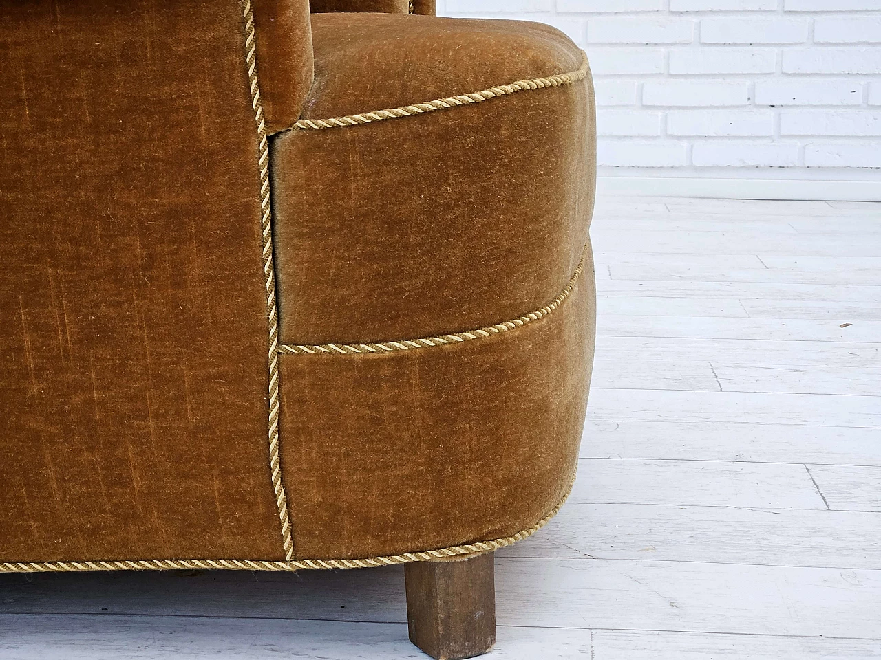 Danish recliner chair in green velvet, 1960s 8