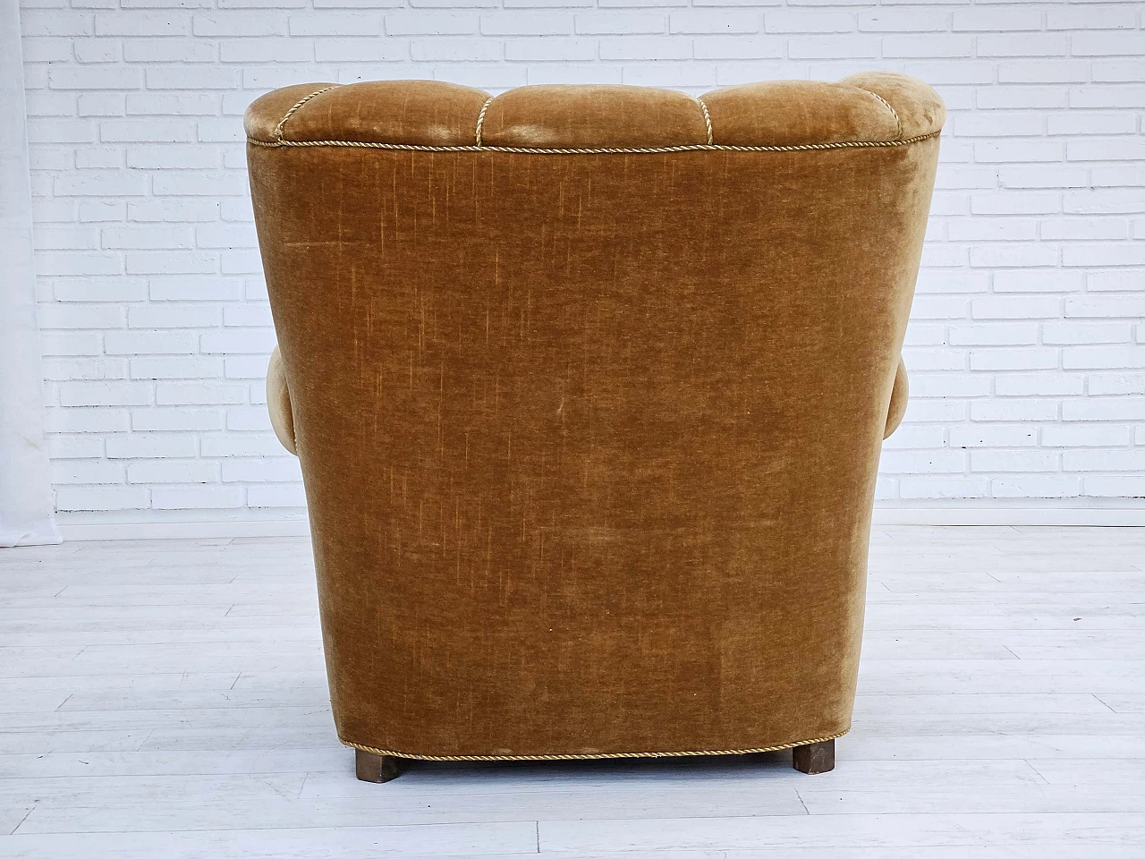Danish recliner chair in green velvet, 1960s 10
