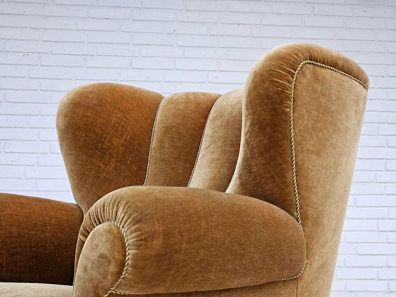 Danish recliner chair in green velvet, 1960s 14