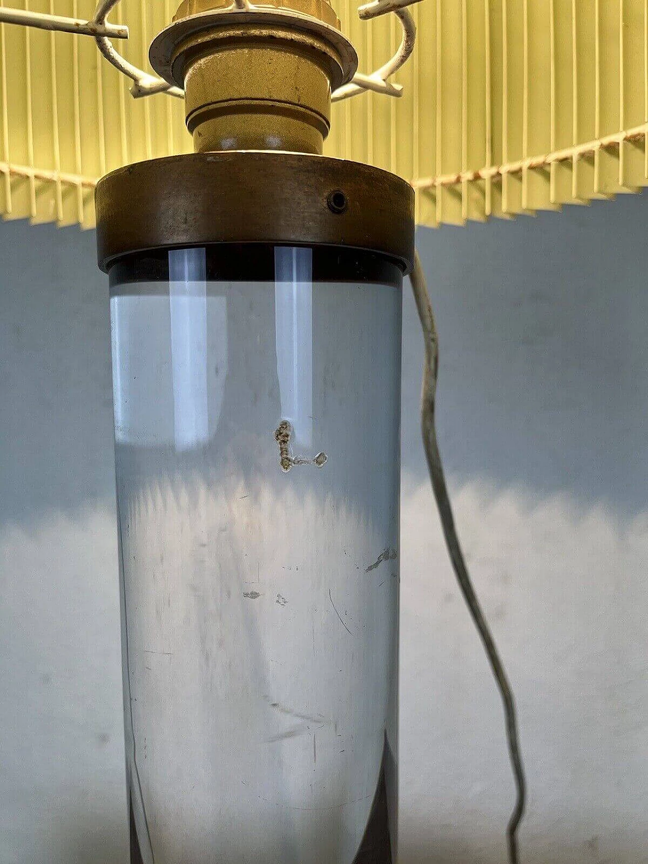 Plexiglass and marble table lamp, 1960s 5