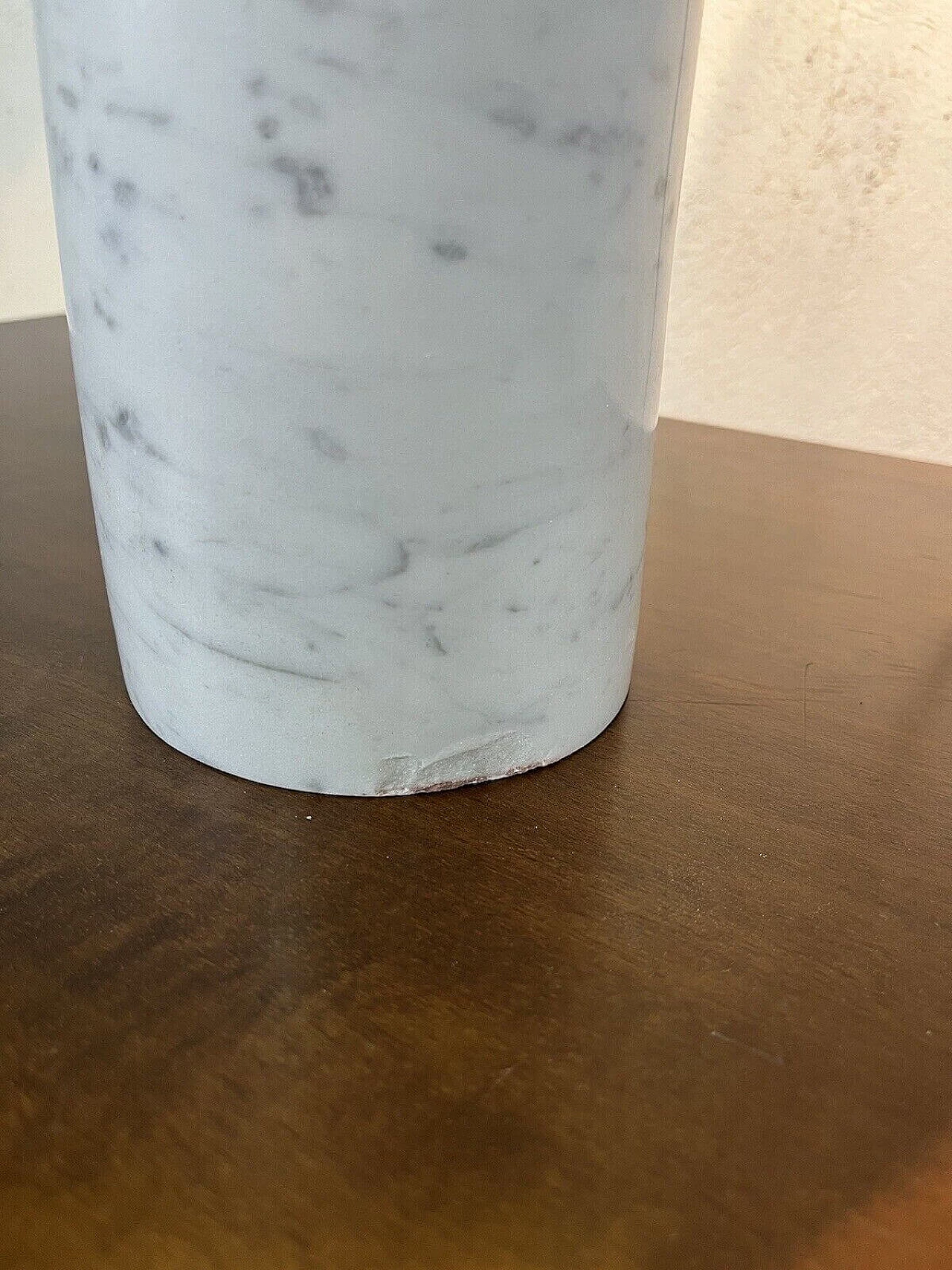 Plexiglass and marble table lamp, 1960s 8