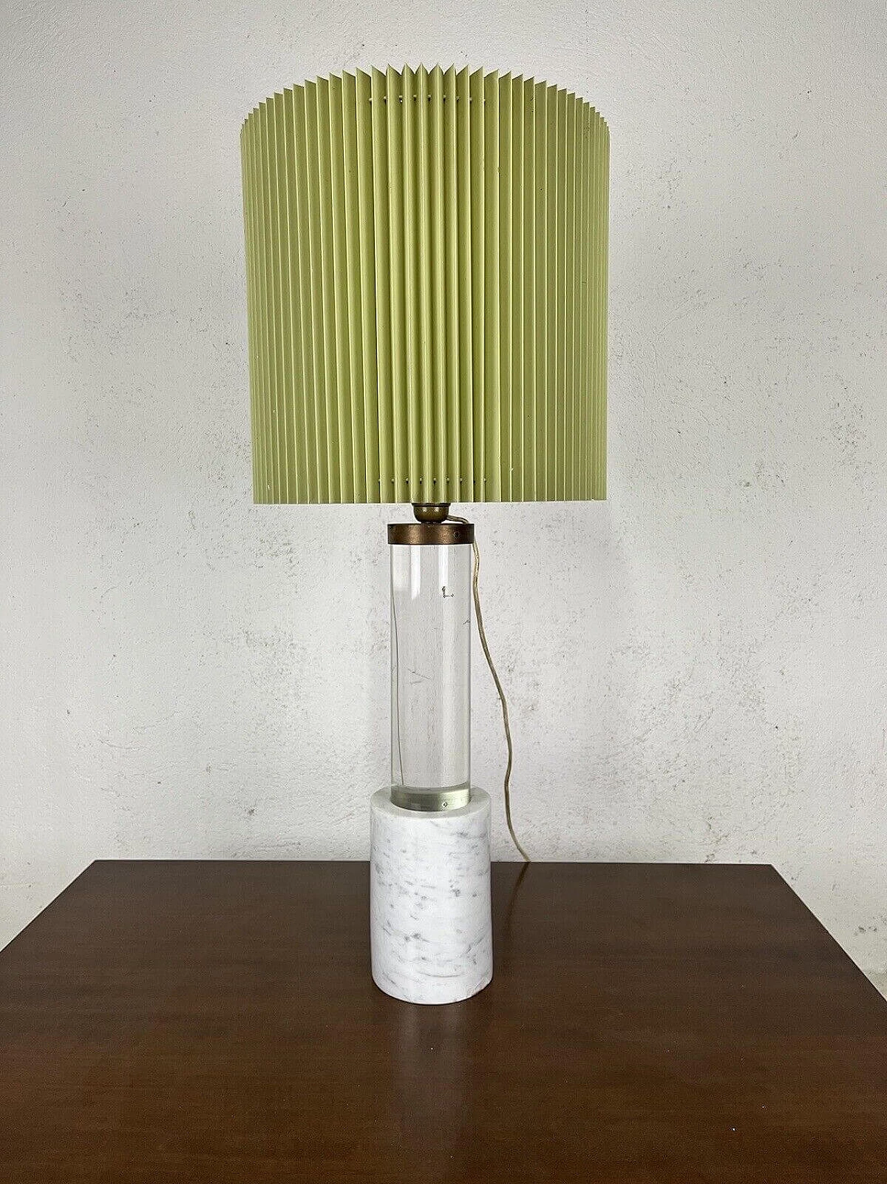 Plexiglass and marble table lamp, 1960s 9