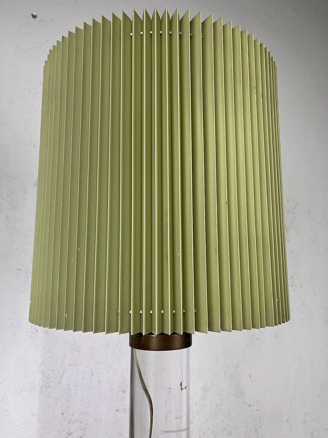 Plexiglass and marble table lamp, 1960s 11