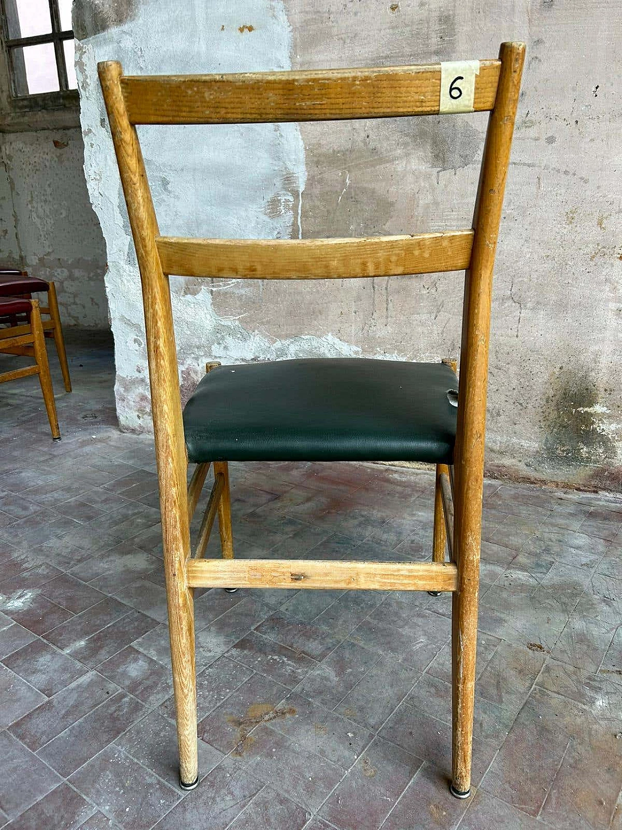 Leggera chair by Gio Ponti for Cassina, 1970s 17