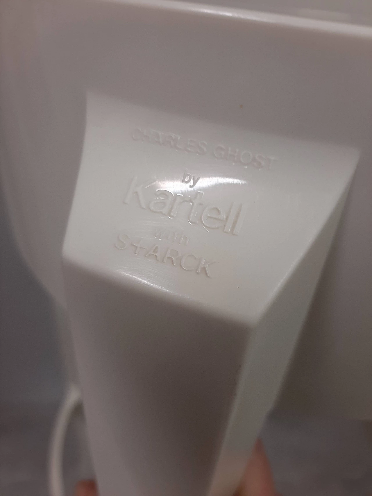 Sgabello Charles Ghost di Philippe Starck per Kartell 3