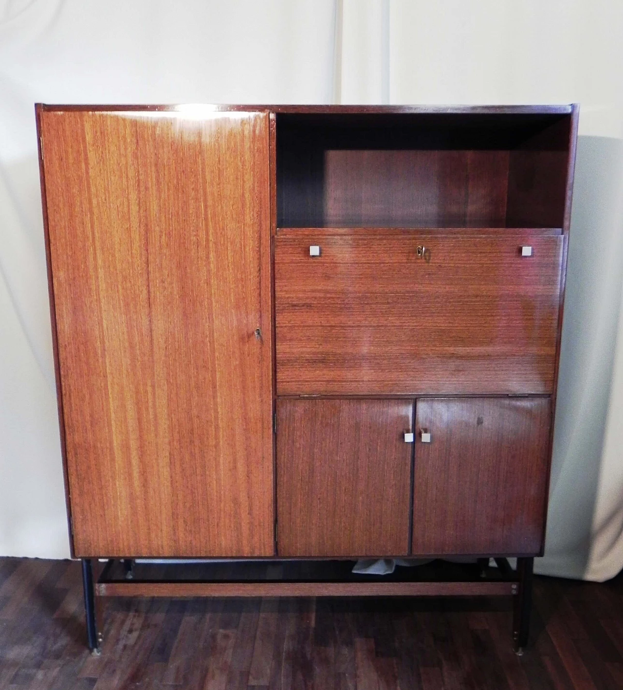 Teak veneered wood sideboard with bar compartment, 1950s 1