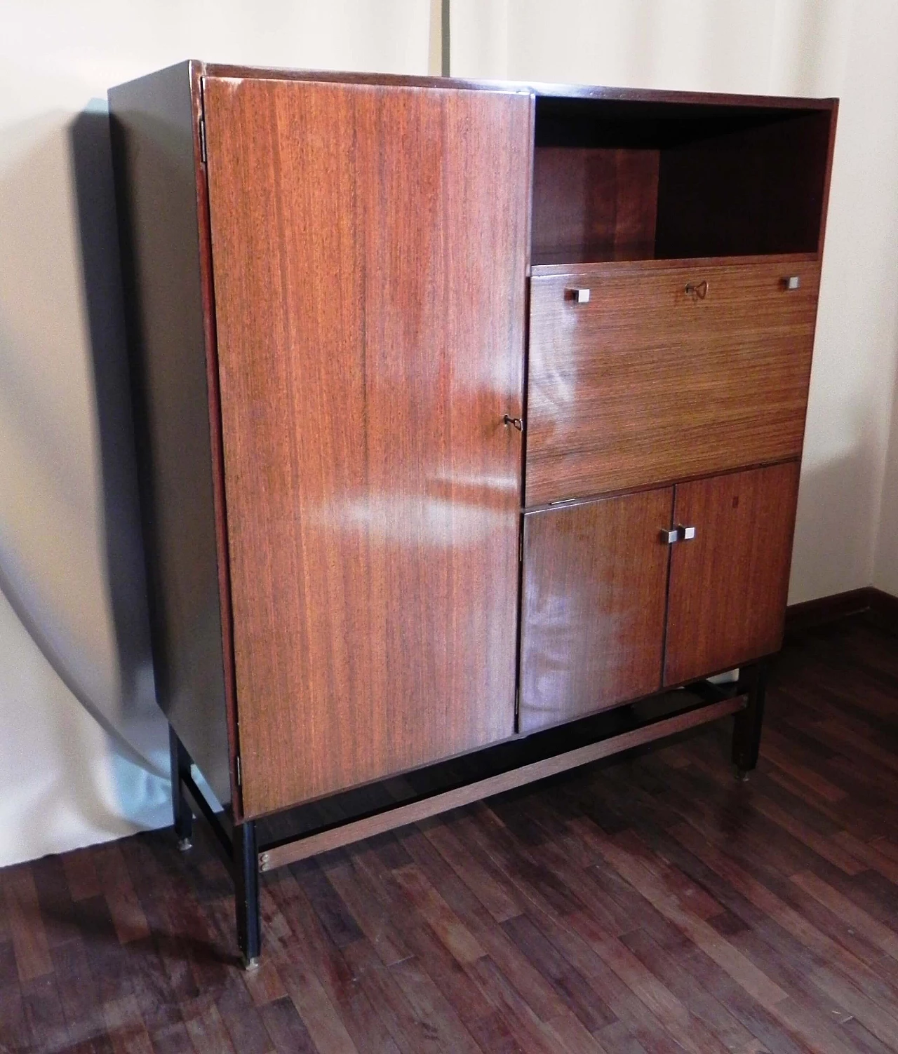 Teak veneered wood sideboard with bar compartment, 1950s 3