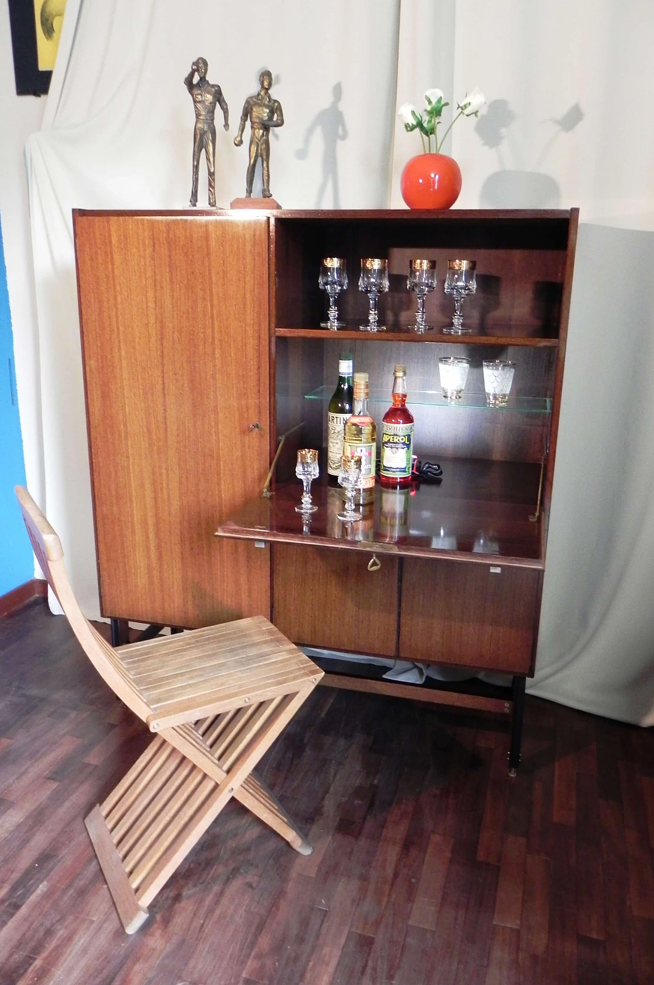 Teak veneered wood sideboard with bar compartment, 1950s 15