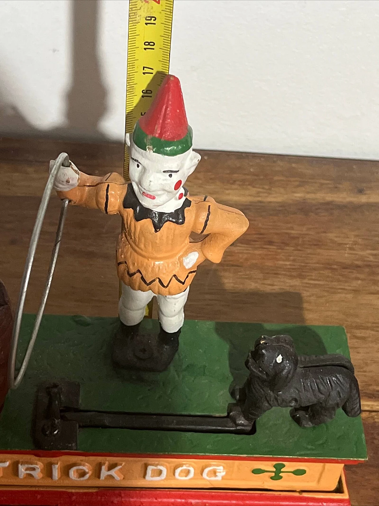 Salvadanaio meccanico Trick Dog, anni '50 3