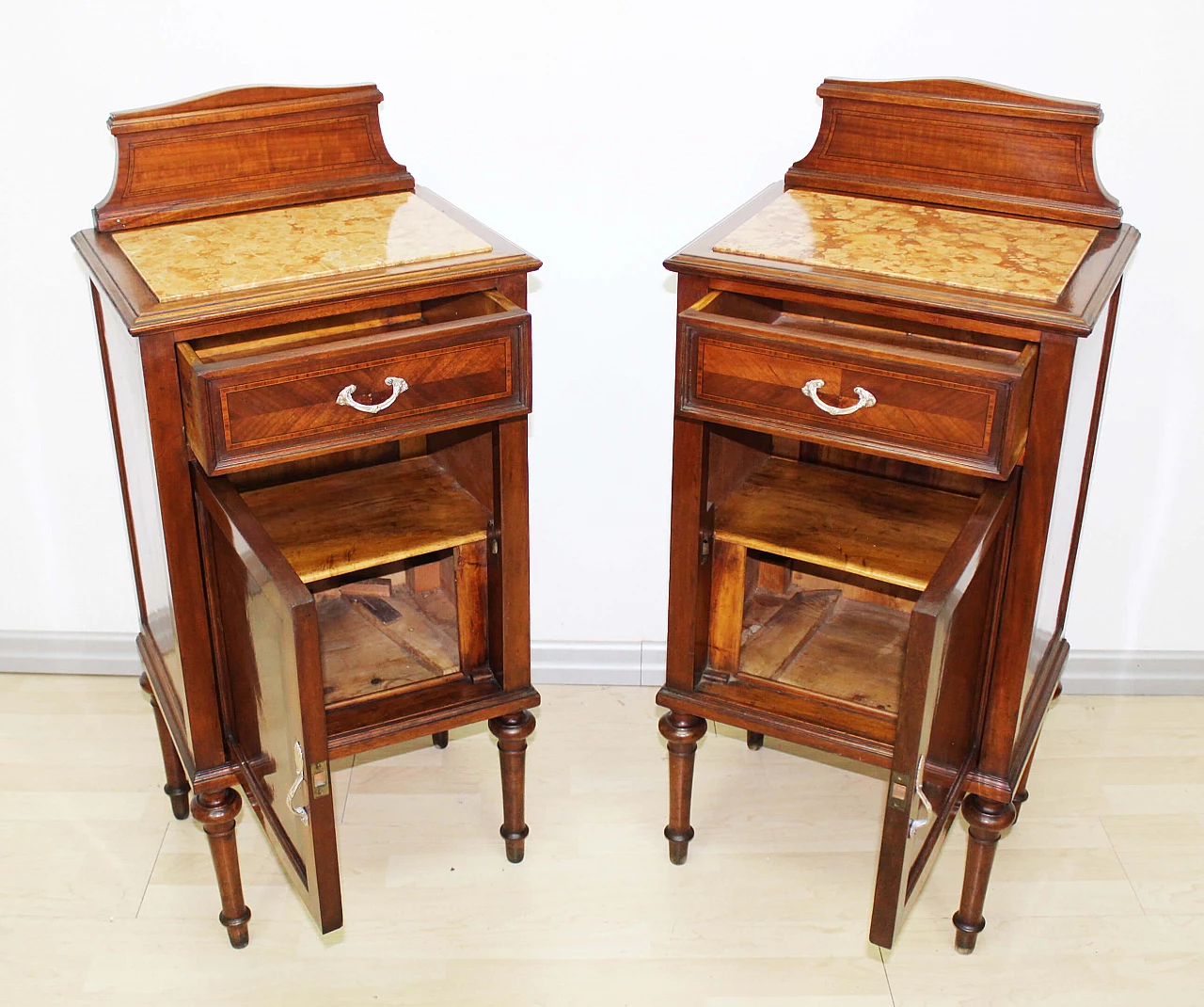 Pair of solid walnut bedside tables with inlays and pink marble top, 1920s 3