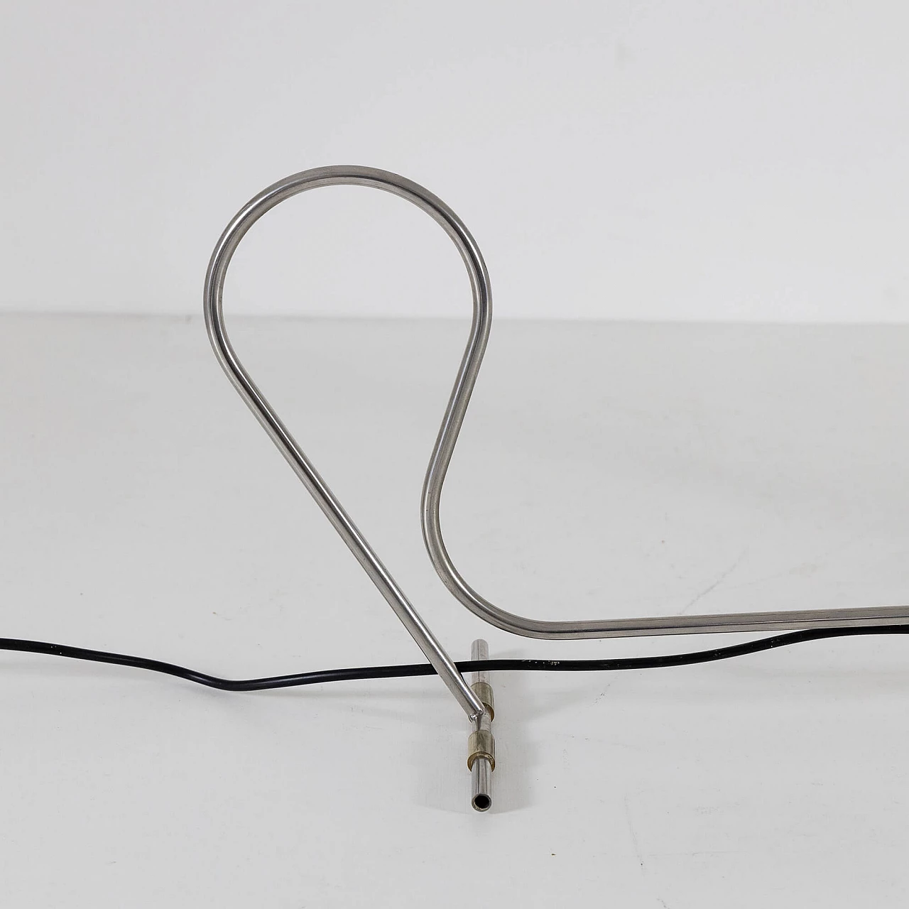 Lampada da tavolo regolabile in metallo cromato, anni '70 15