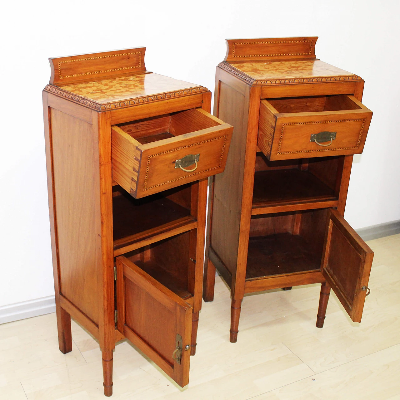Pair of solid walnut bedside tables with marble top, early 20th century 10