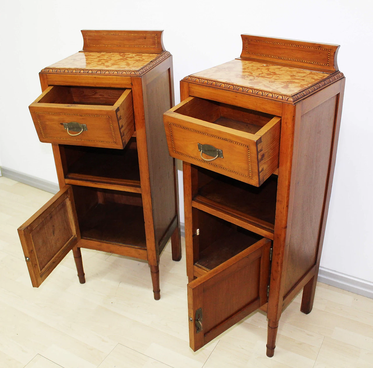 Pair of solid walnut bedside tables with marble top, early 20th century 11