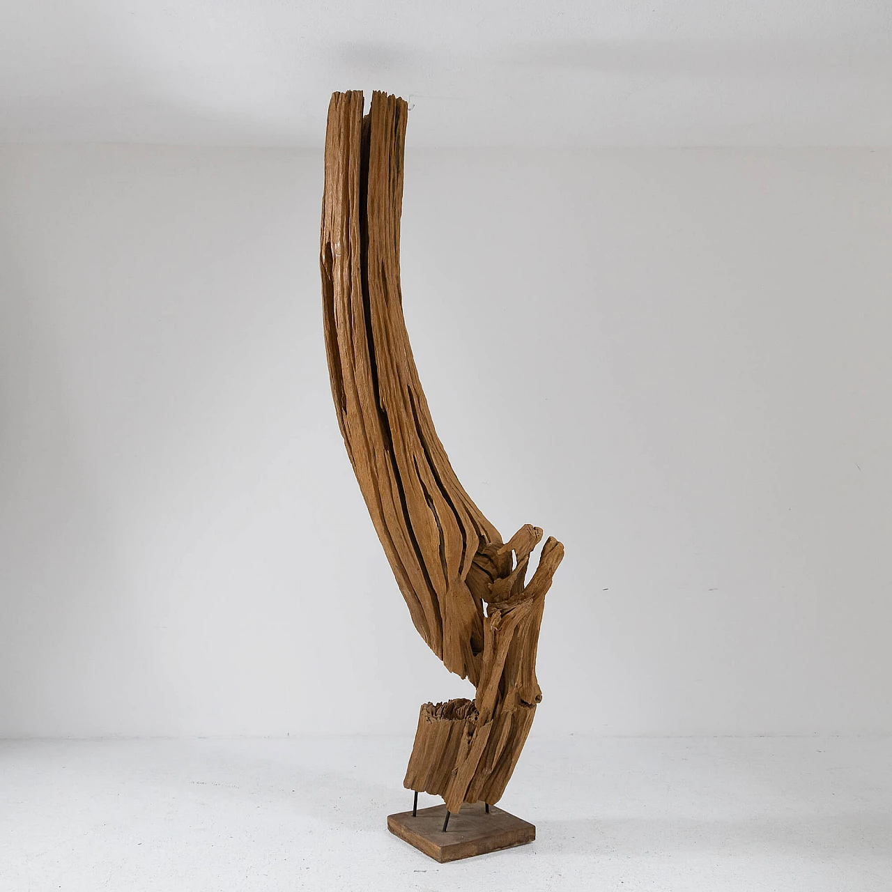 Soggetto astratto, scultura in legno sabbiato e verniciato, anni '70 13