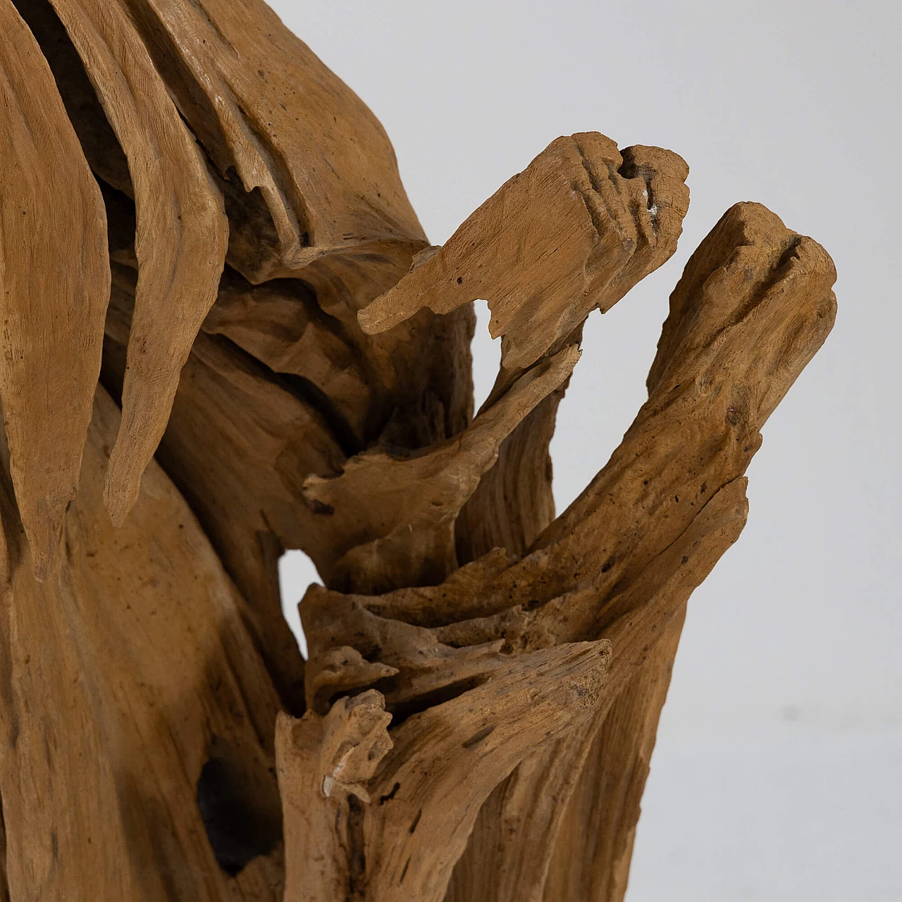 Soggetto astratto, scultura in legno sabbiato e verniciato, anni '70 16