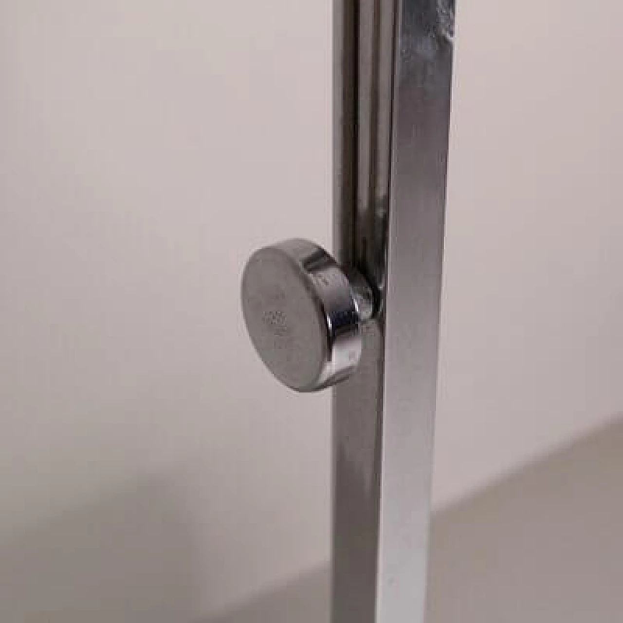 Lampada ad arco regolabile di Goffredo Reggiani, anni '70 18