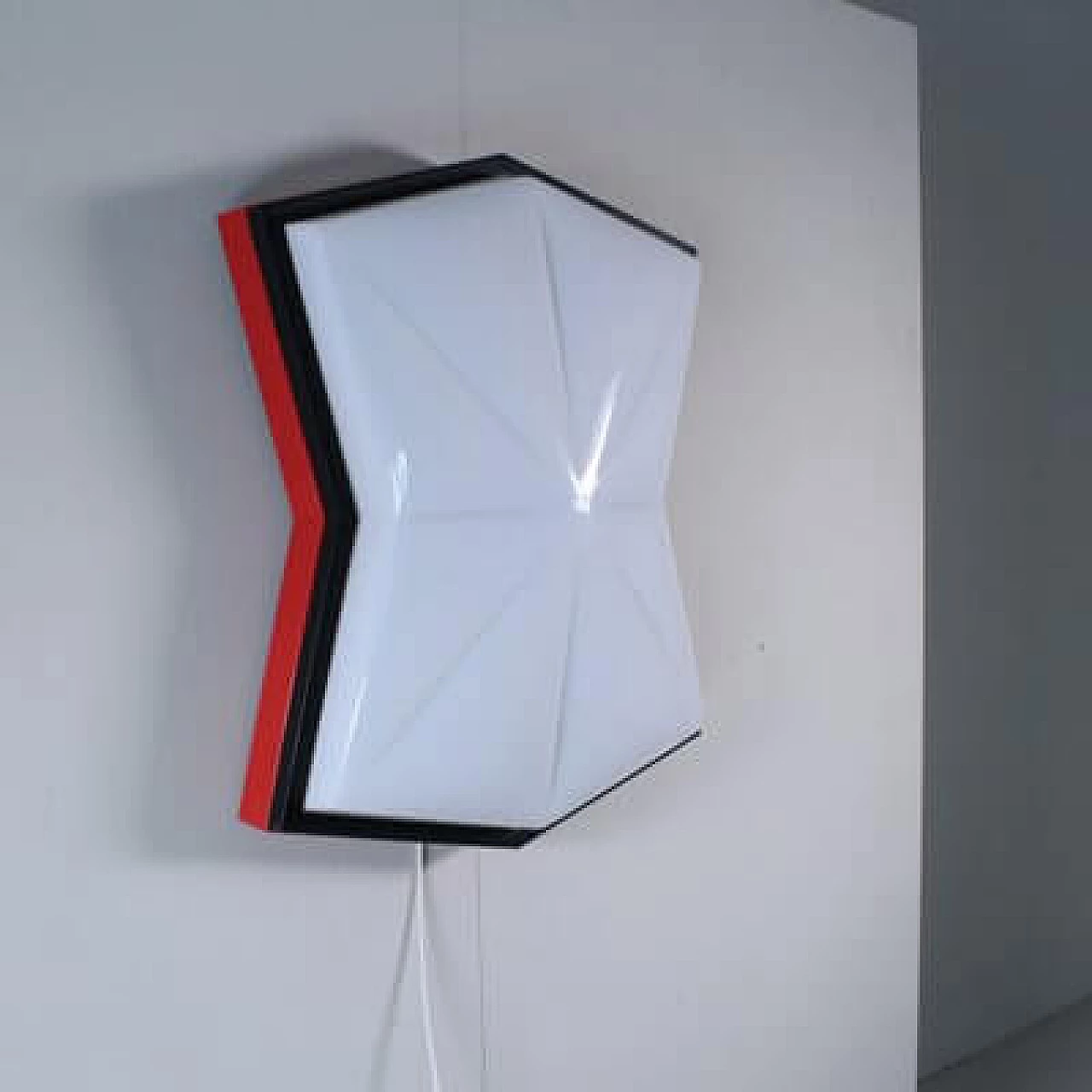 Space Age style red, black and white plastic ceiling lamp, 1980s 11