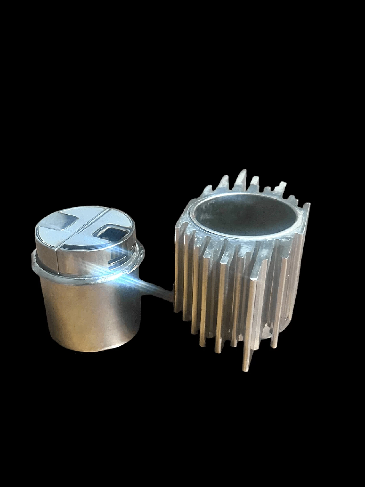 Aluminum table lighter by Sarome, 1970s 15