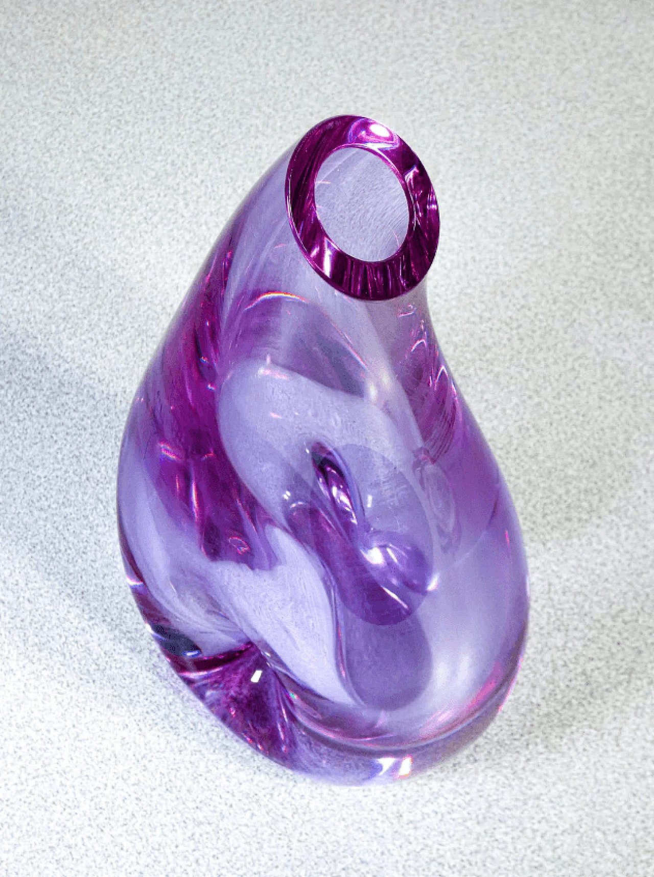 Sevres blown glass vase, 1980s 3