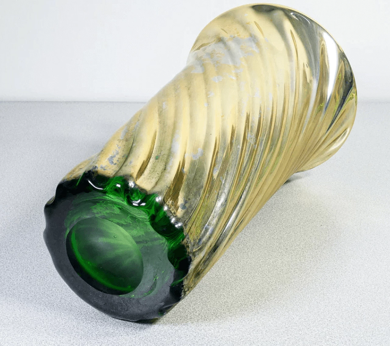 Silver and gold blown glass vase, mid-20th century 3