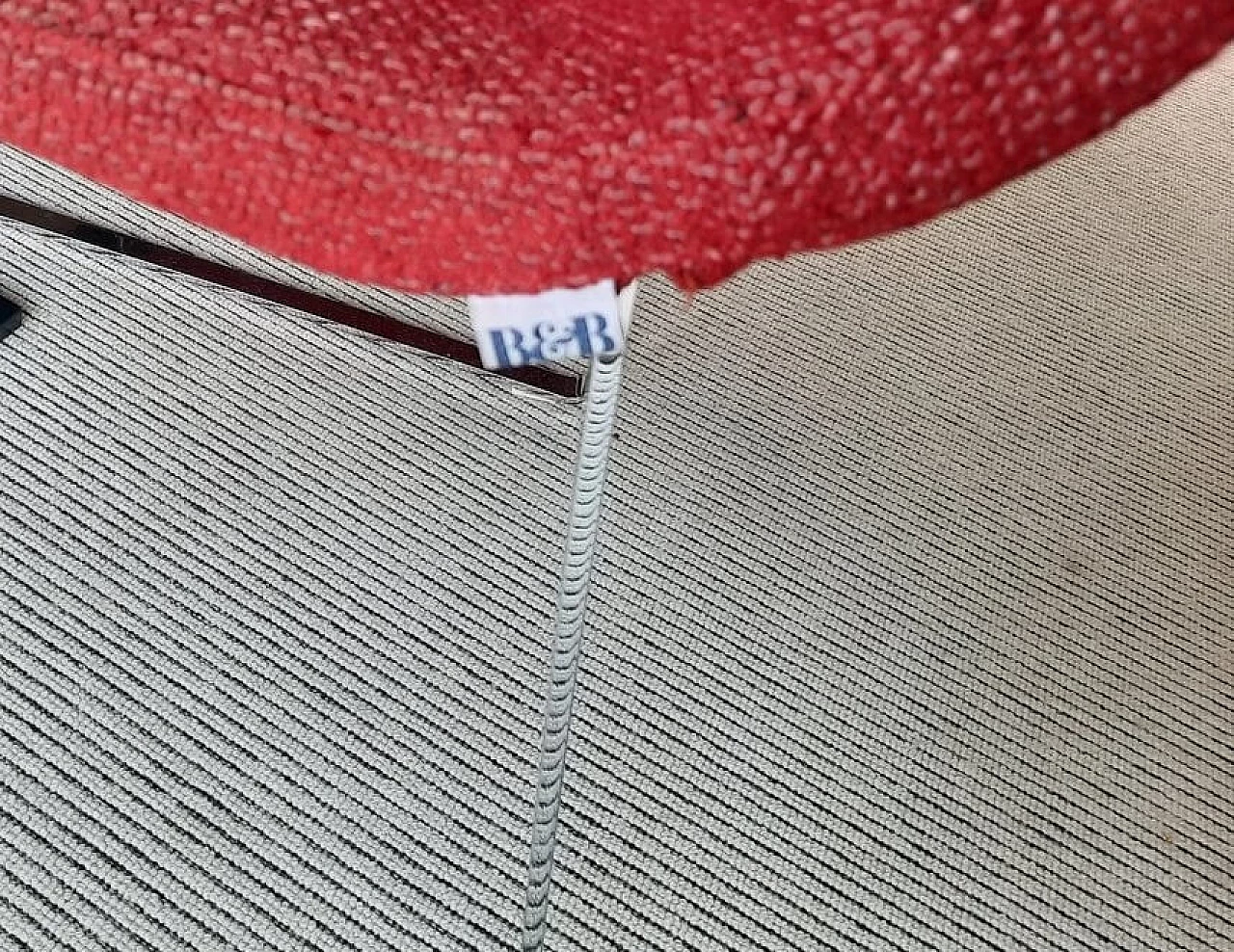 4 Metropolitan chairs in red Maxalto textured fabric by Jeffrey Bernett for B&B Italia 8