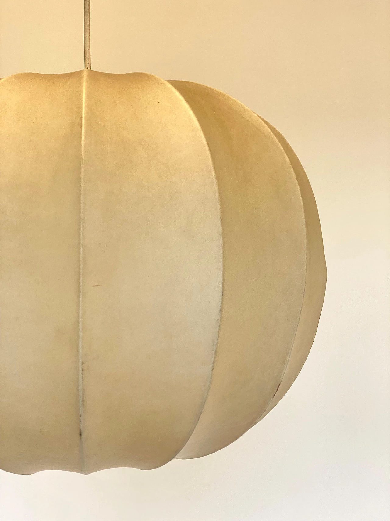 Cocoon hanging lamp, 1970s 15