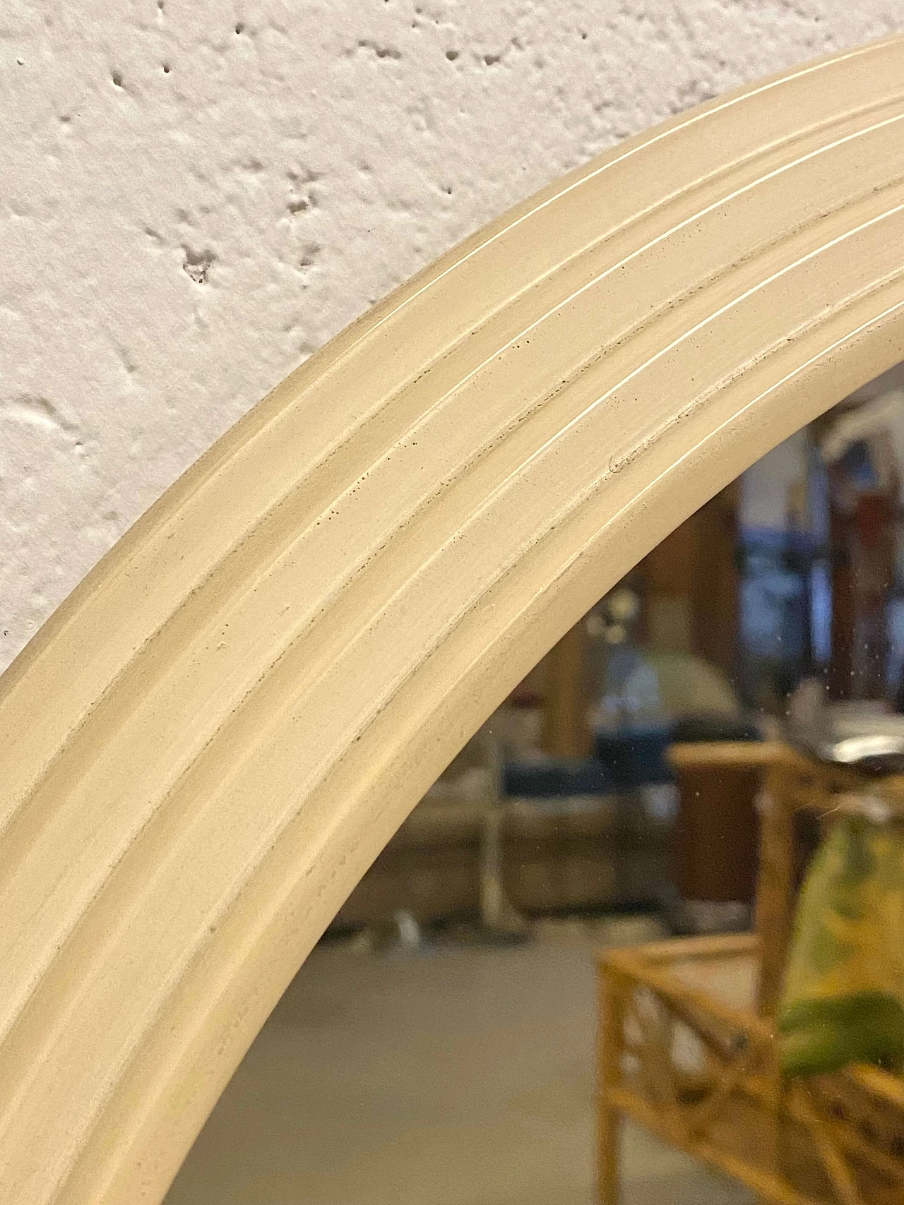 Specchio Space Age rotondo in legno laccato avorio, anni '60 8