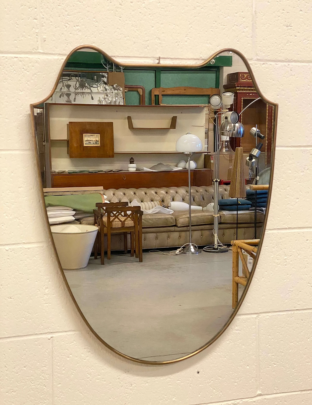 Mirror with shaped brass frame in the style of Gio Ponti, 1950s 2
