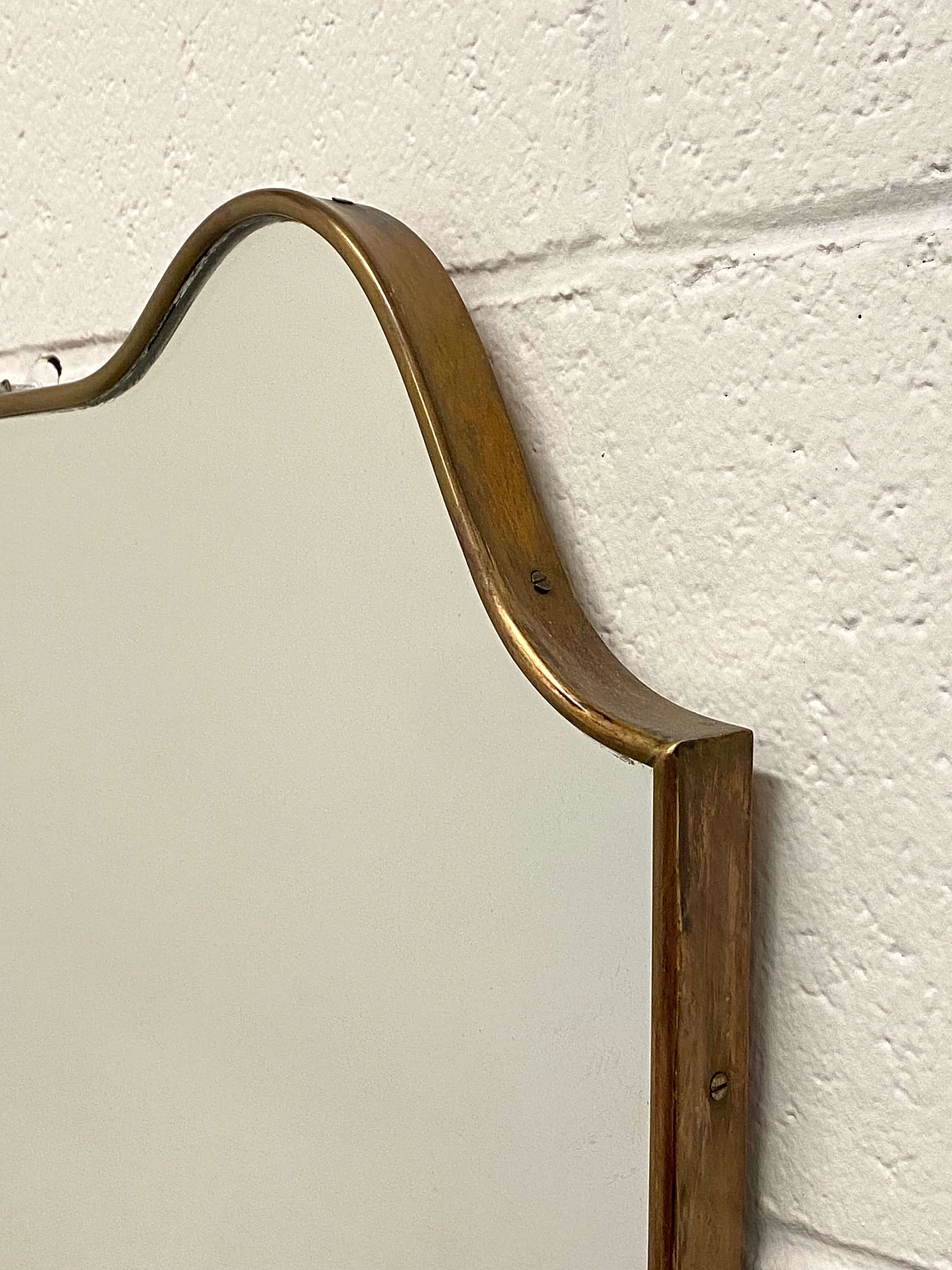 Mirror with shaped brass frame in the style of Gio Ponti, 1950s 5
