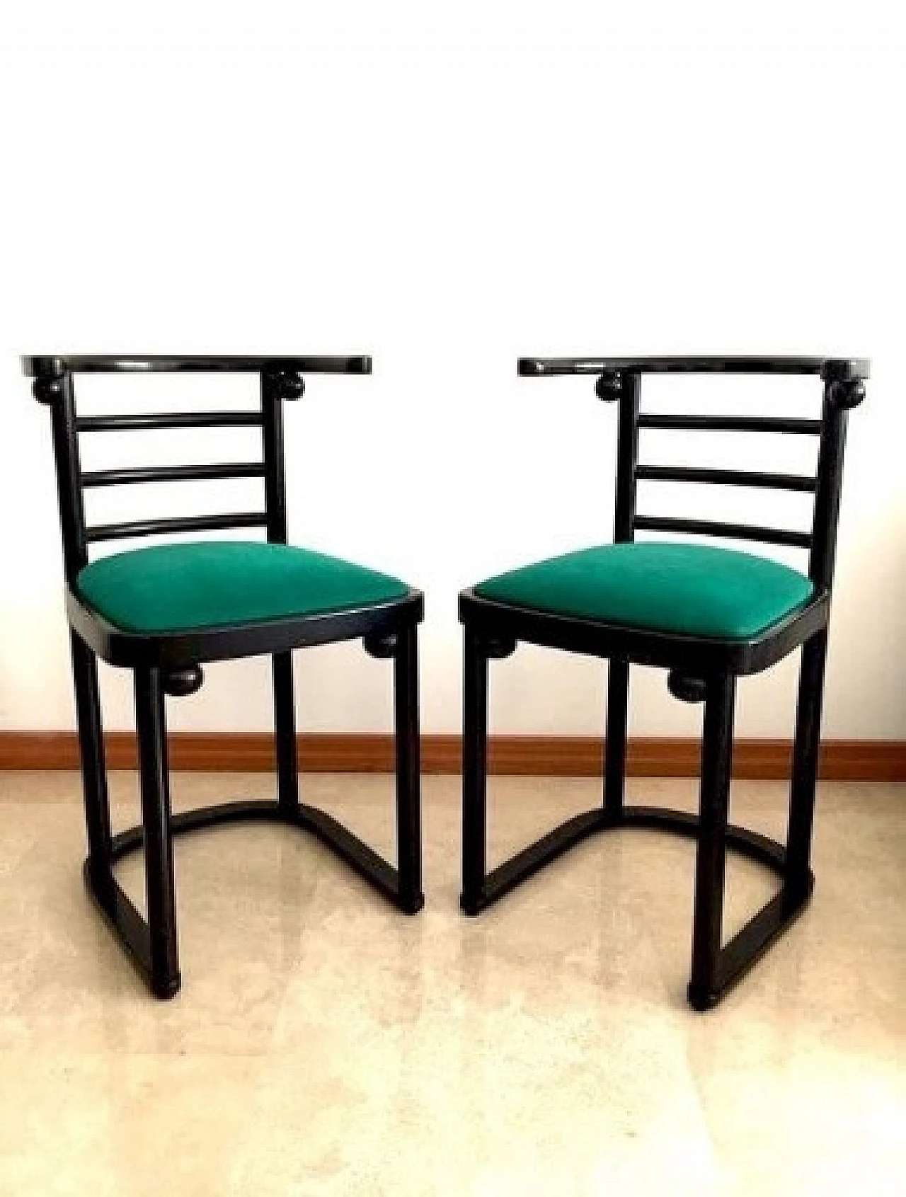 Pair of Fledermaus chairs in black lacquered wood by Josef Hoffmann for Alivar, 1980s 2