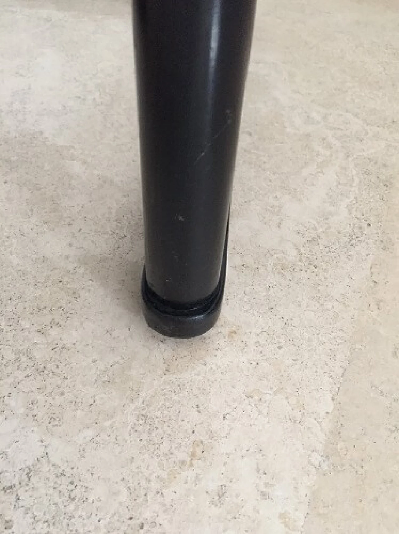 Pair of Fledermaus chairs in black lacquered wood by Josef Hoffmann for Alivar, 1980s 32