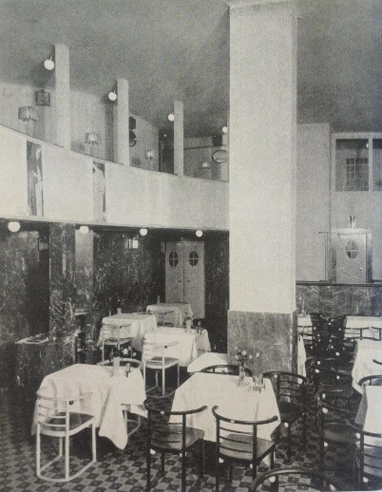 Pair of Fledermaus chairs in black lacquered wood by Josef Hoffmann for Alivar, 1980s 35