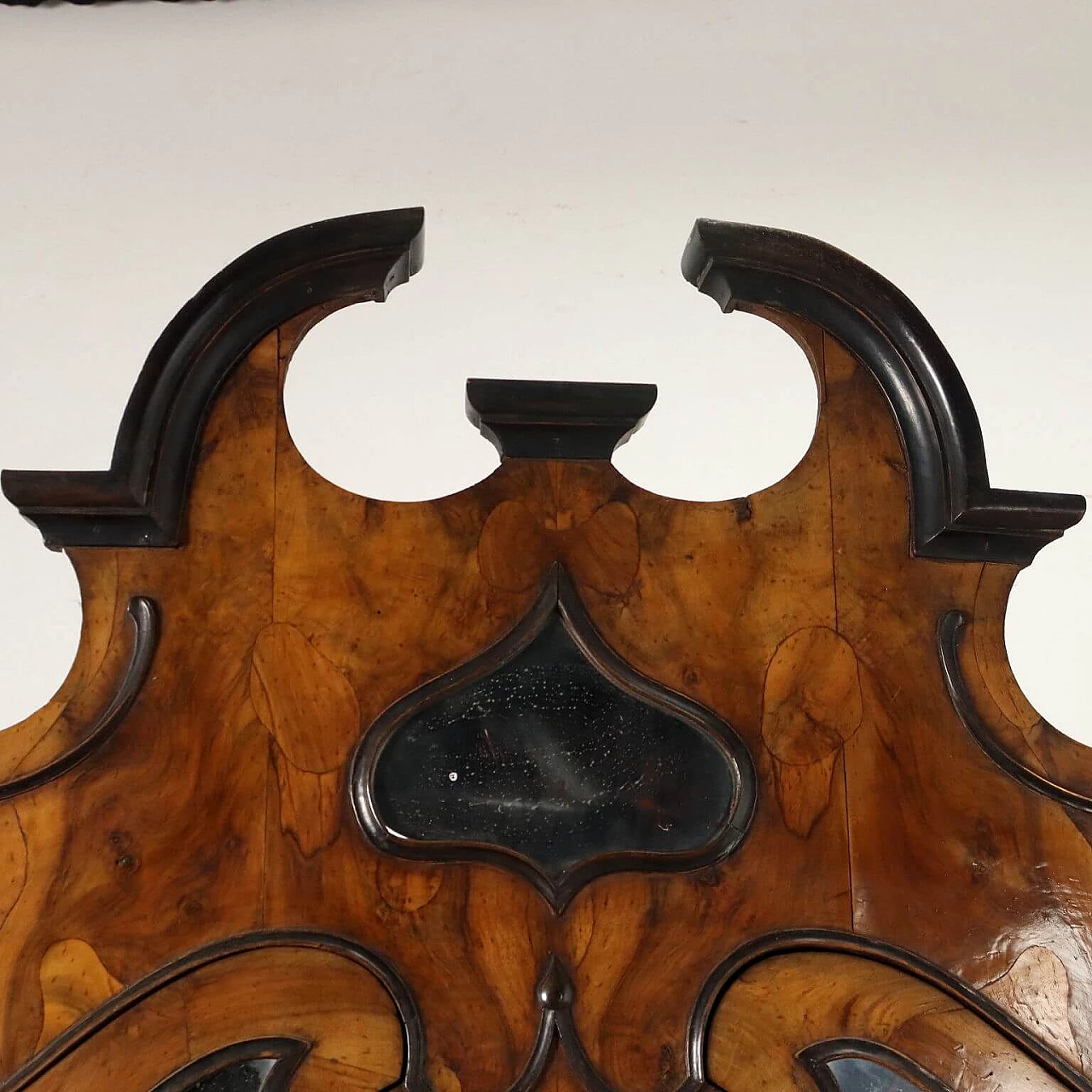 Walnut veneered trumeau with ebonised frames in Lombard Baroque style 4