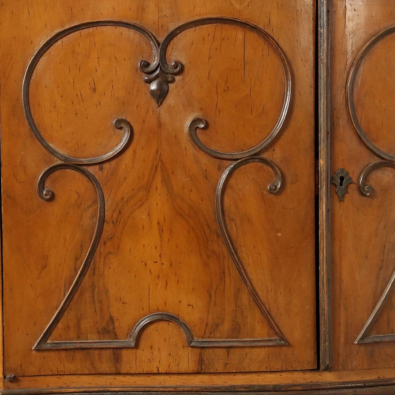 Walnut veneered trumeau with ebonised frames in Lombard Baroque style 7