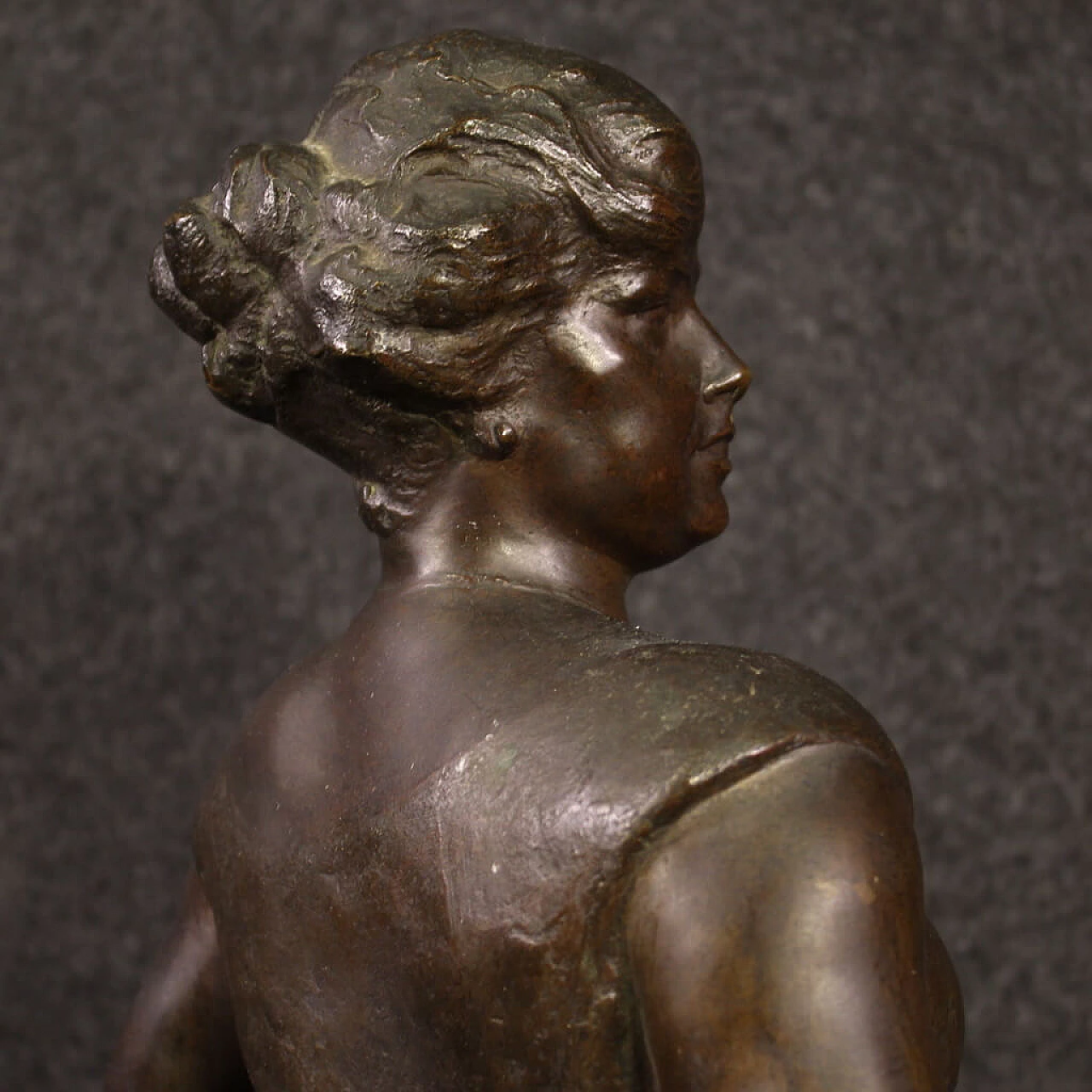 Treccia Rossa, scultura in bronzo, 1925 5
