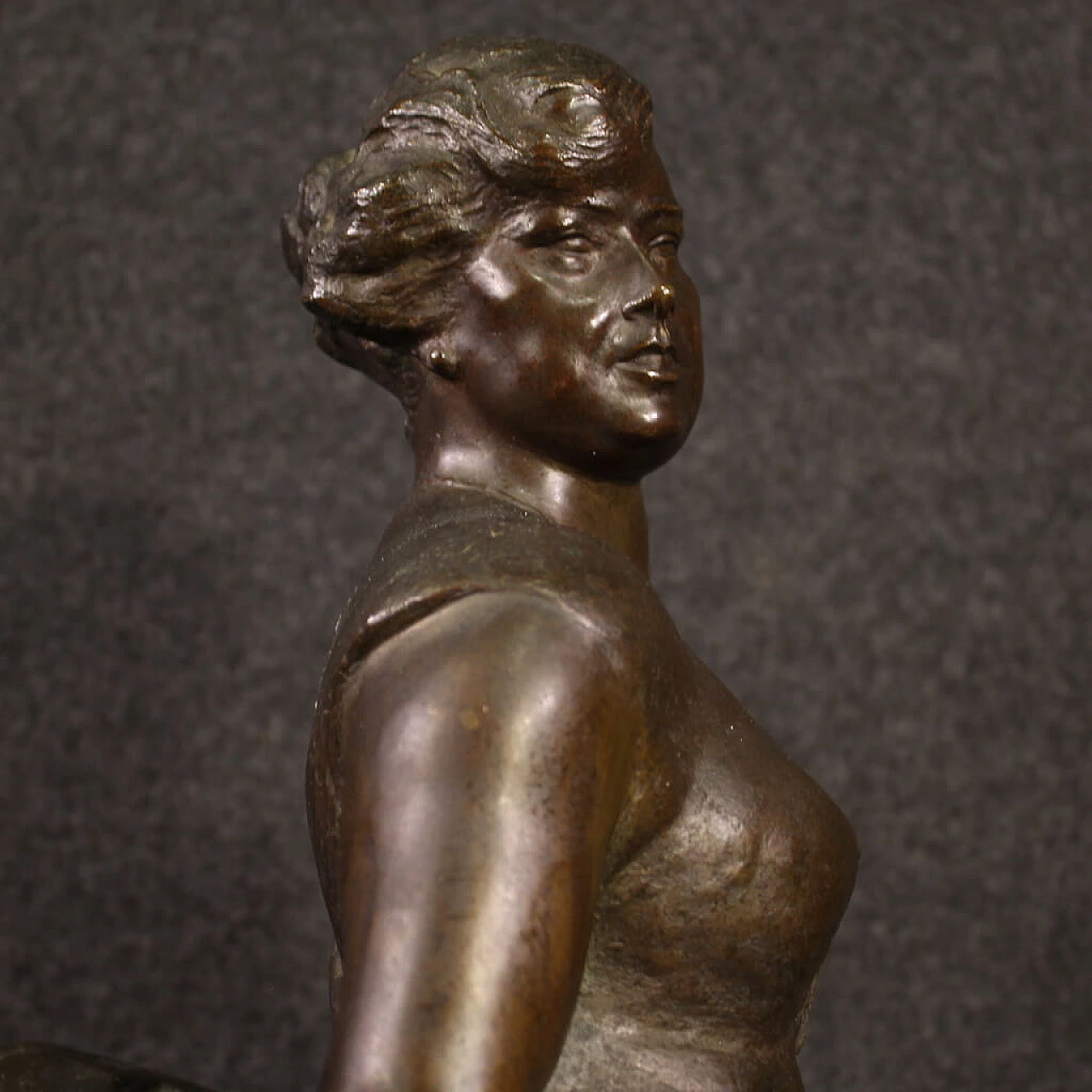 Treccia Rossa, scultura in bronzo, 1925 9