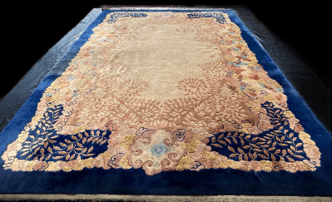 Tappeto cinese Art Déco floreale blu e avorio, anni '40 18