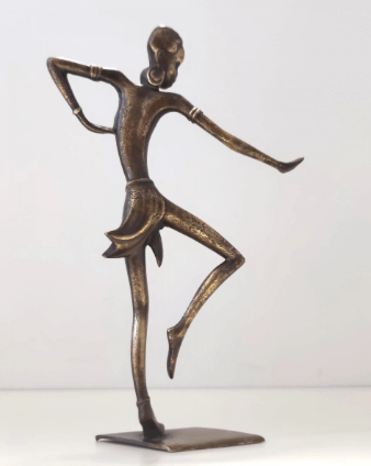 Figura femminile, scultura in bronzo attribuita a Karl Hagenauer, anni '40 2