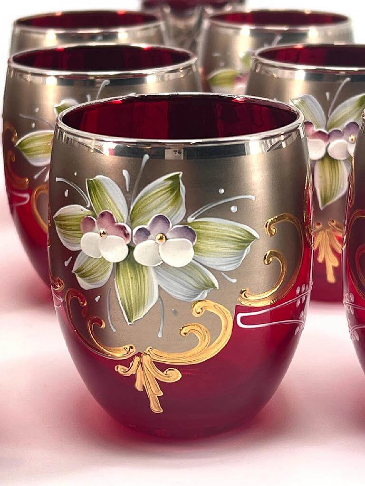 12 Bicchieri e coppia di decanter in vetro di Murano, anni '50 9