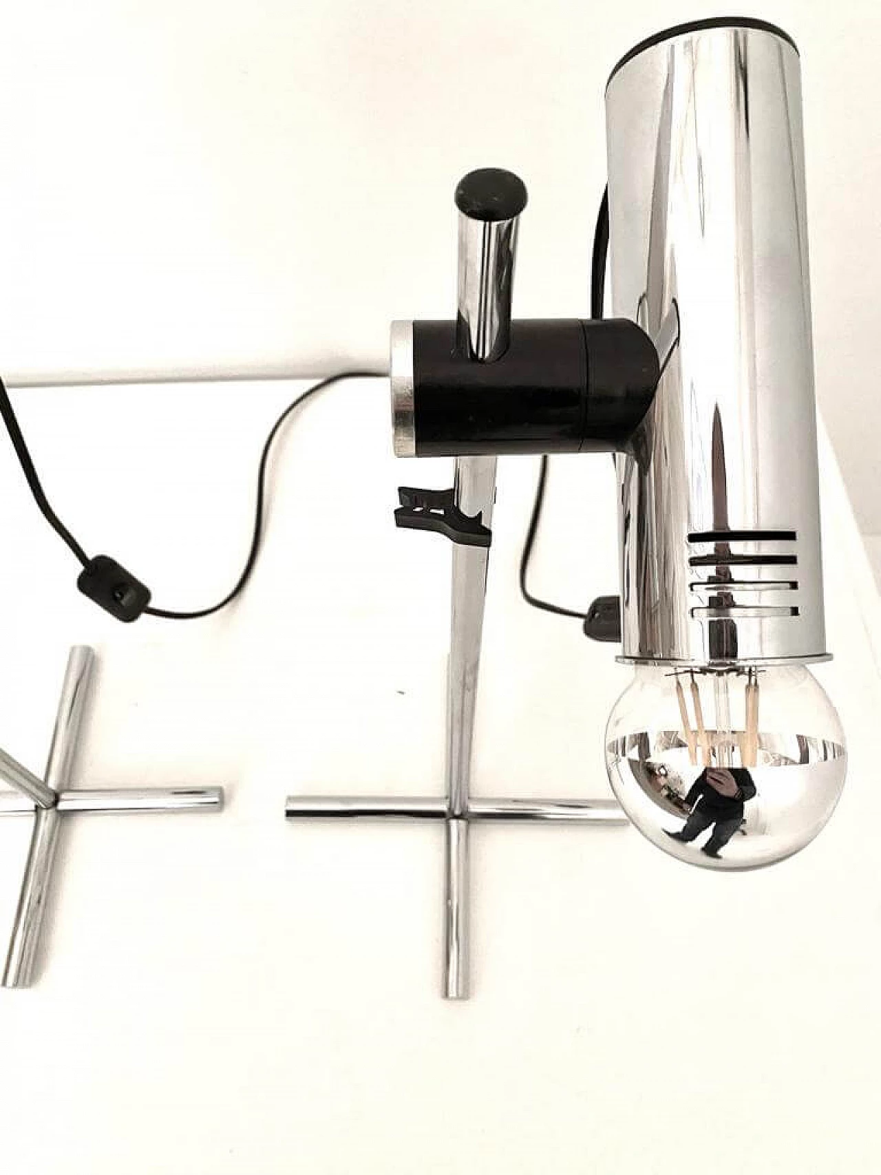 Coppia di lampade da tavolo in acciaio cromato di Targetti Sankey, anni '70 7