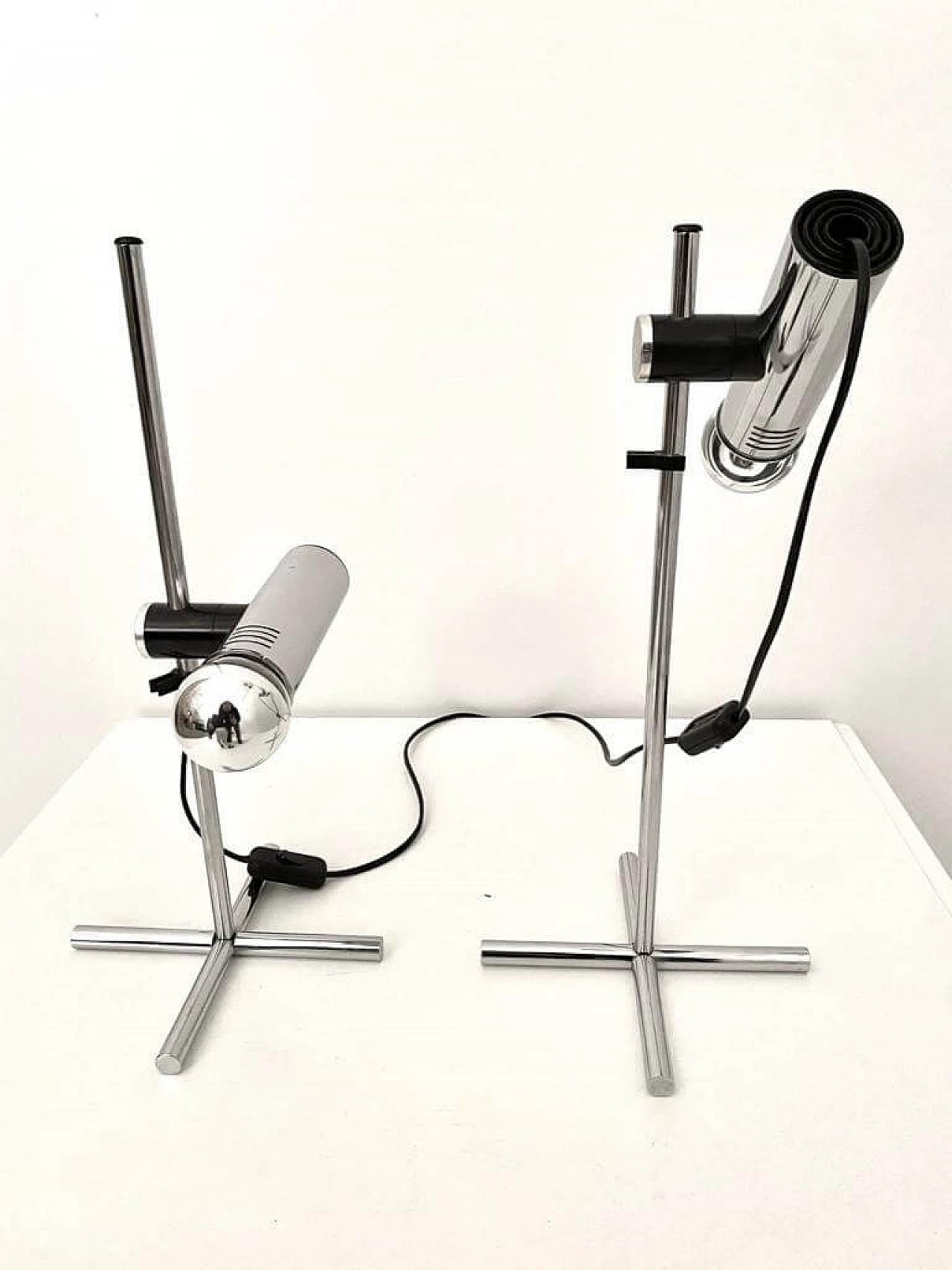 Coppia di lampade da tavolo in acciaio cromato di Targetti Sankey, anni '70 11