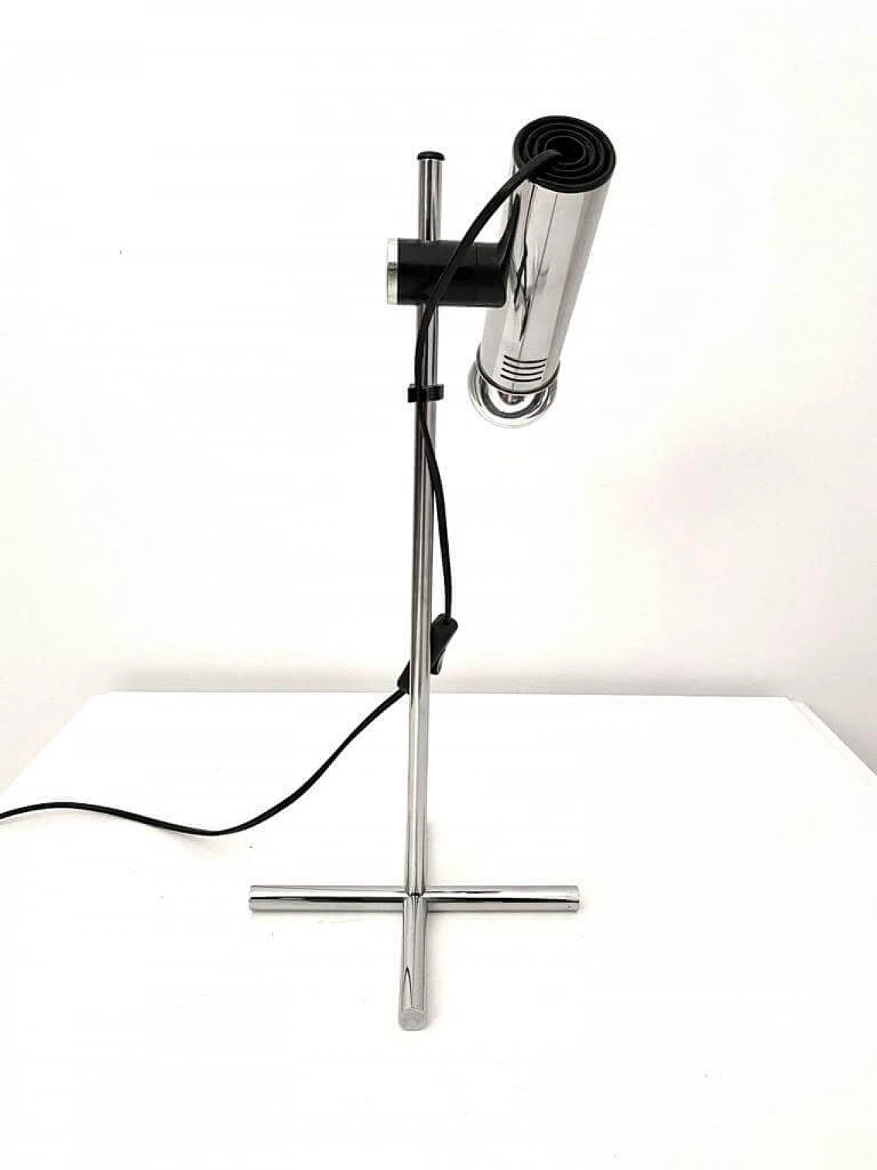 Coppia di lampade da tavolo in acciaio cromato di Targetti Sankey, anni '70 16