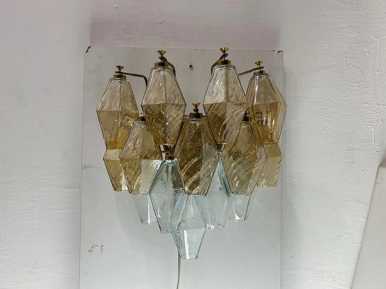 Pair of wall lights with Murano glass polygonal elements, 1970s 6