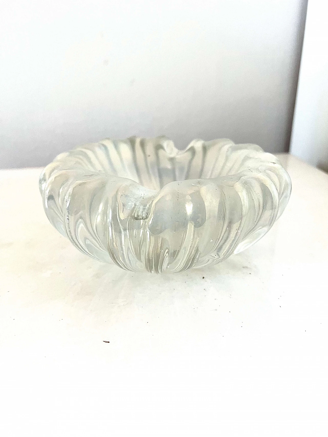 Opalescent glass bowl by Barovier, 1940s 2