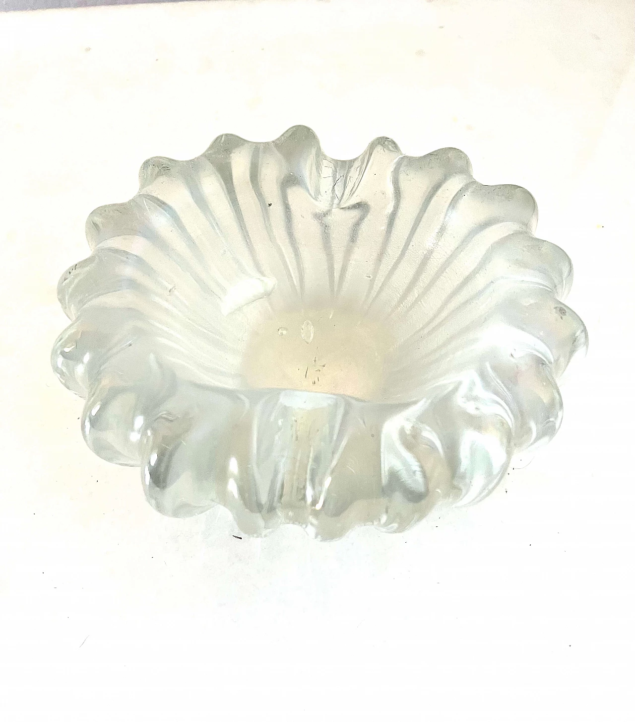 Opalescent glass bowl by Barovier, 1940s 4