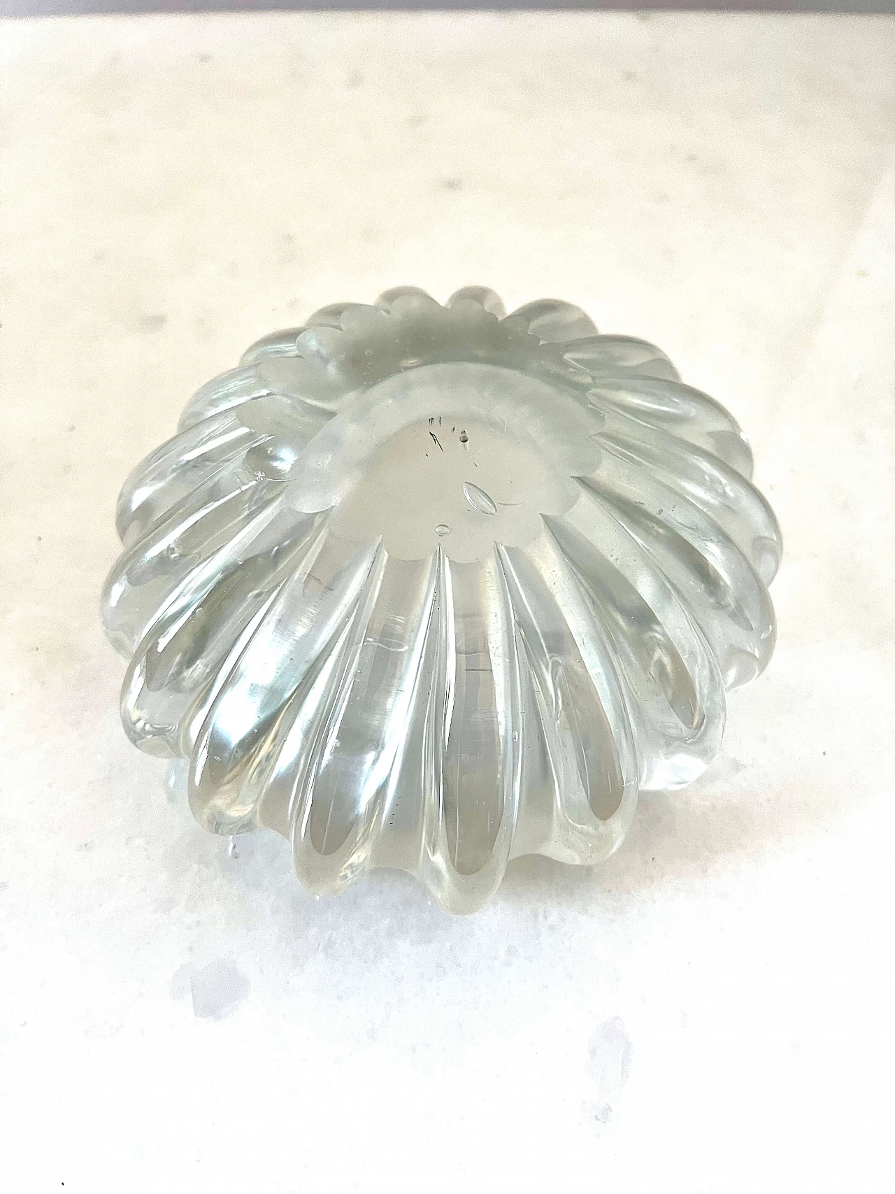 Opalescent glass bowl by Barovier, 1940s 5