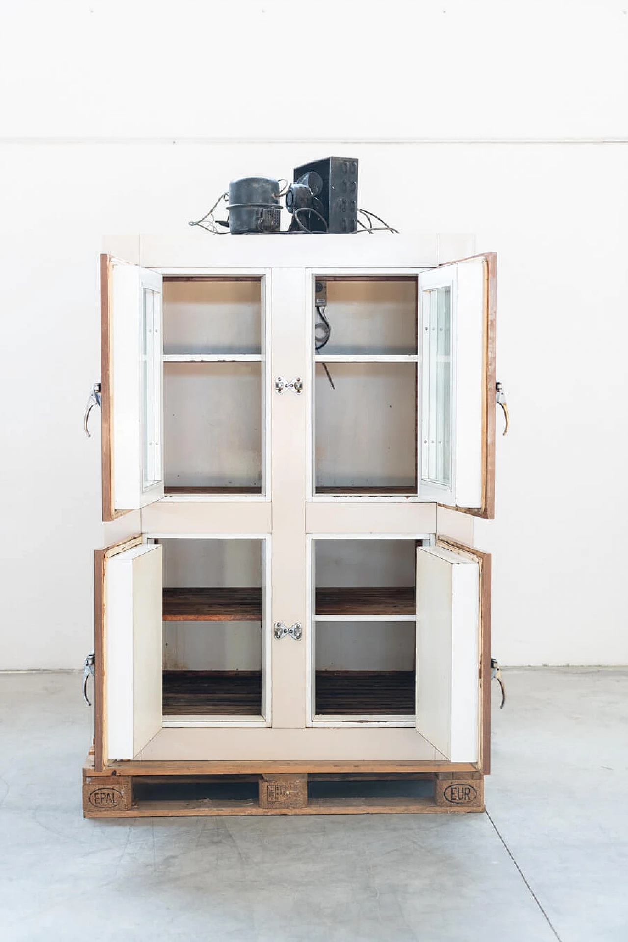 Refrigerator cell by Birra Moretti, 60s 11