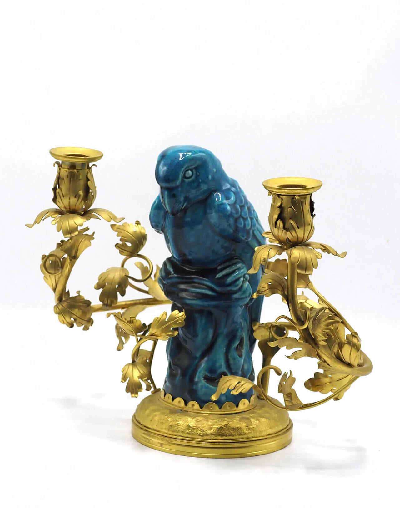 Candelabro cinese in bronzo dorato con pappagallo in porcellana blu 3